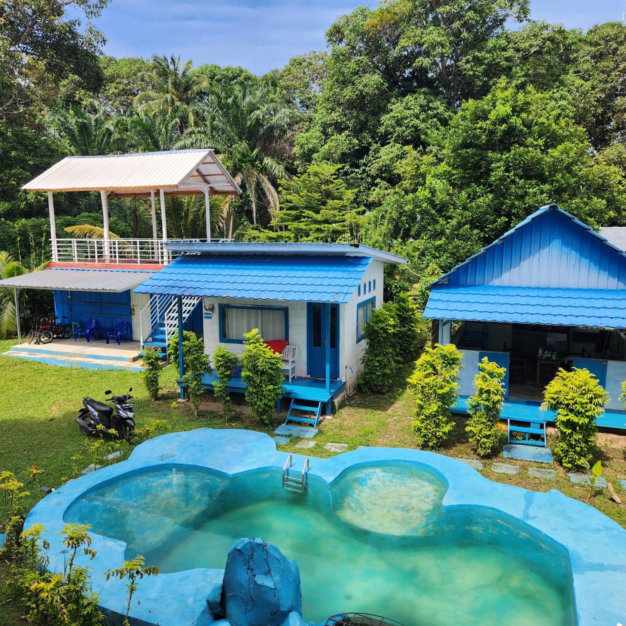 Tanjong Tinggi Cottage Sijuk Екстериор снимка